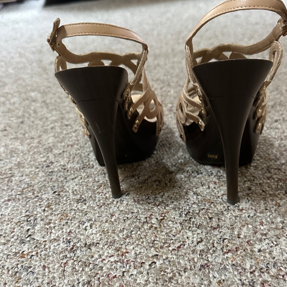 Jessica Simpson Tan Strappy Heels - Picture 5 of 5
